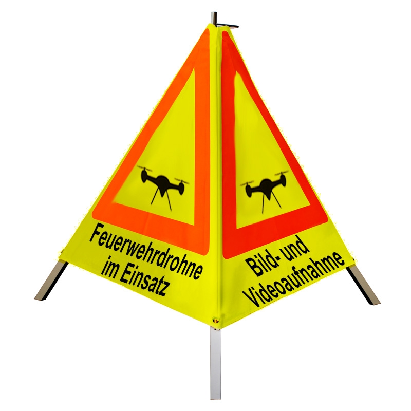 Warnpyramide/Faltsignal - 1x Feuerwehrdrohne im Einsatz / 2x Bild- und Videoaufnahme - (SZ Drohne)