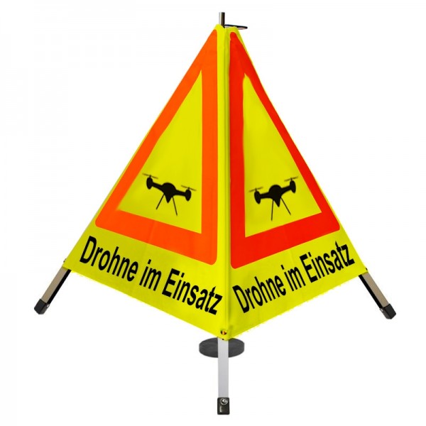 Warnpyramide 70 cm, Drohne im Einsatz (Sonderzeichen: Drohne), leicht Magnetfuß, gelb tagesl.